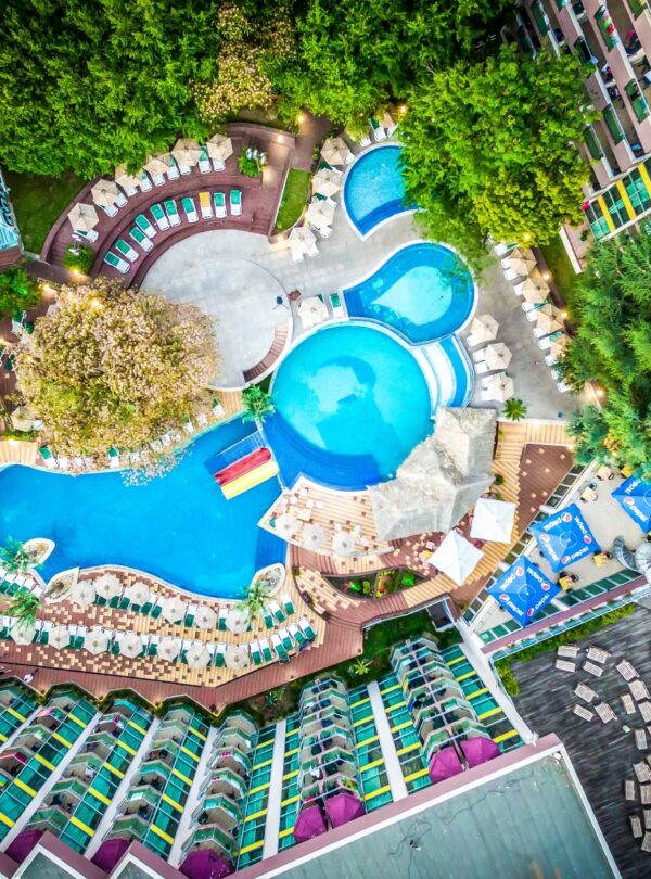 2 hotel